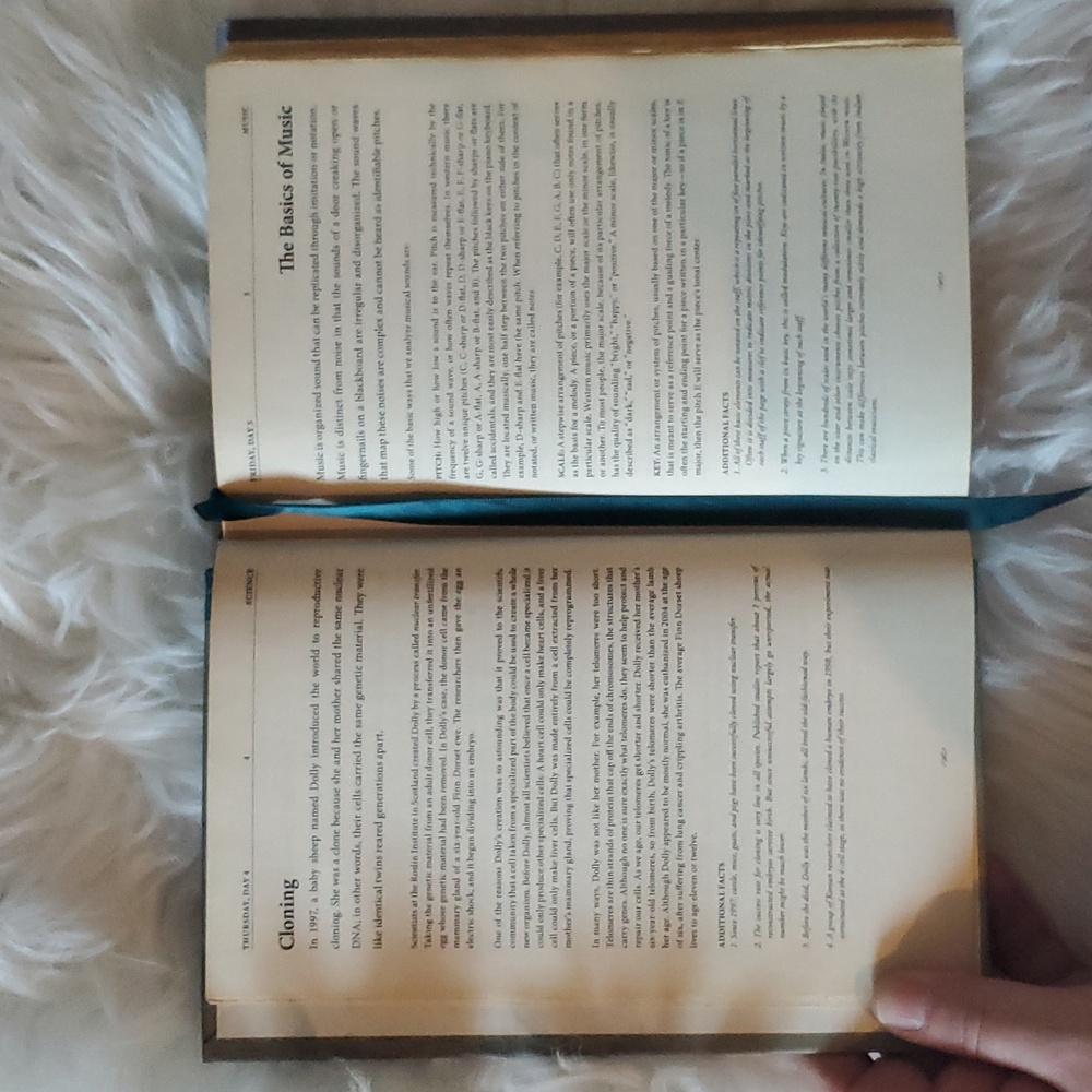 The Intellectual Devotional Book Set - Blue, Purple, Beige - Picture 9 of 15
